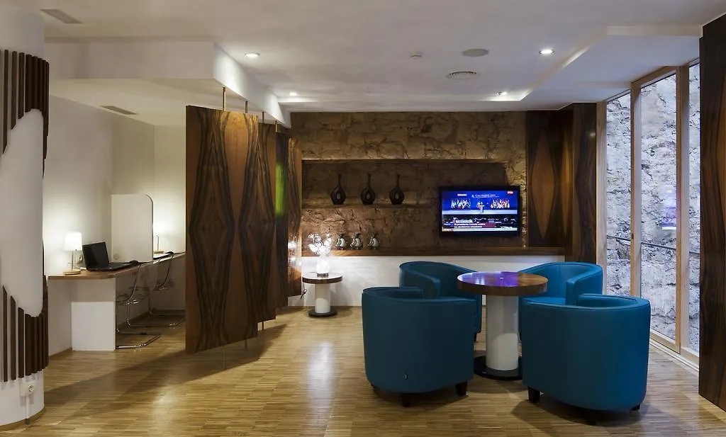 Ako Suite Hotel Barcelona Spanien